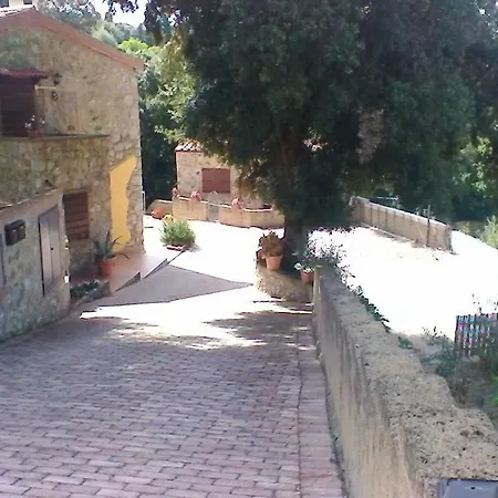 Antico Borgo Le Querce *